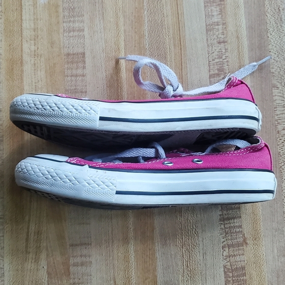 Converse All-Star Kids Pink Lo-Tops - Picture 6 of 8